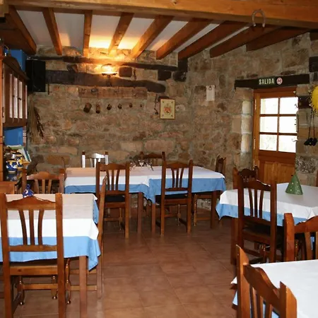 Vallucos Inn *